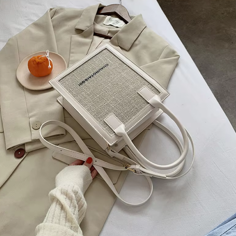 Luxurious Design Bag For Women Stylish And Spacious