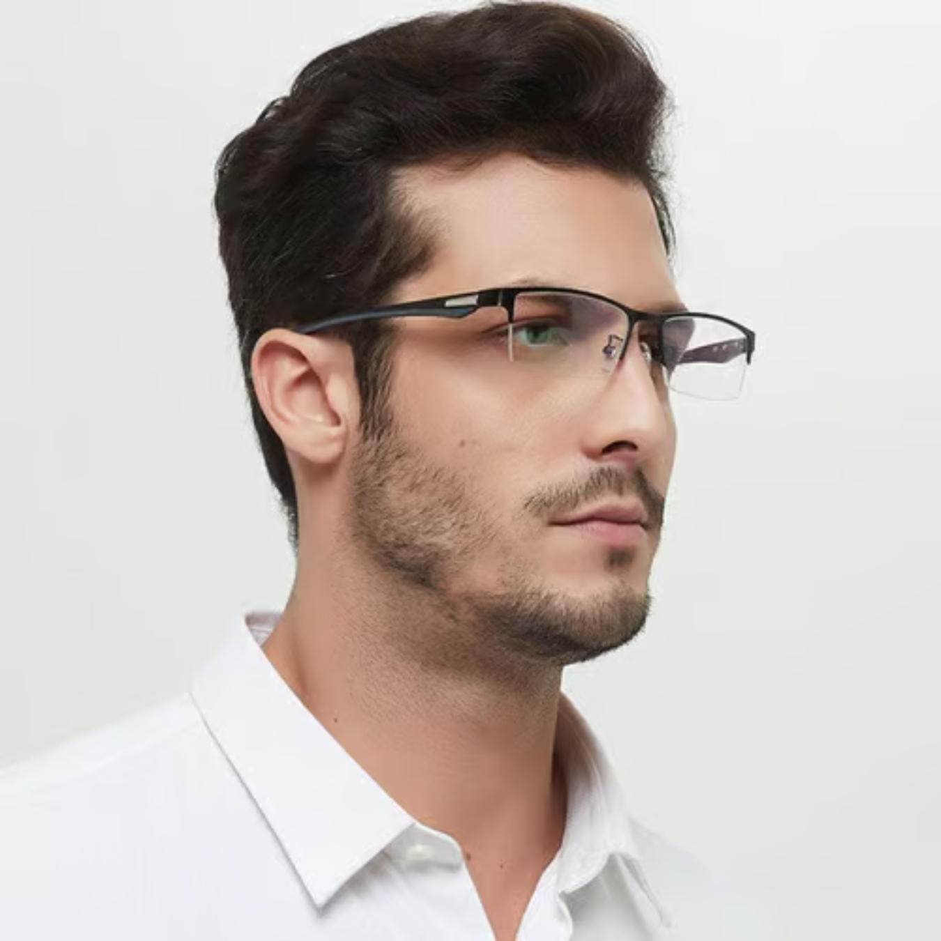 Multifocal Reading Glasses with Photochromic Lenses