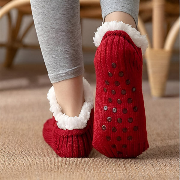 Cozy Heat Warms Your Feet Directly