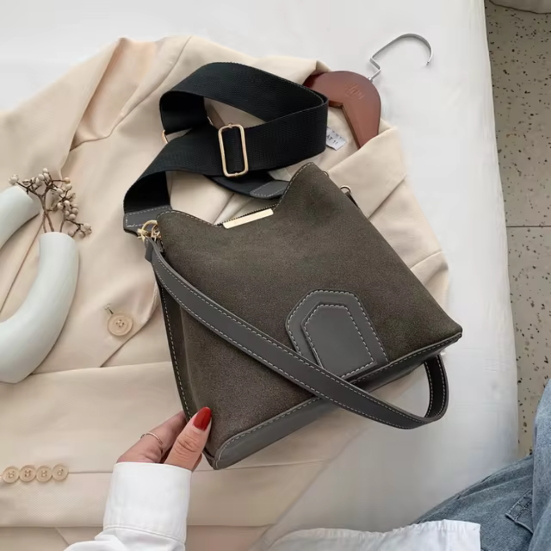 Leather Handbag In Premium Quality Timeless Elegance And Durability