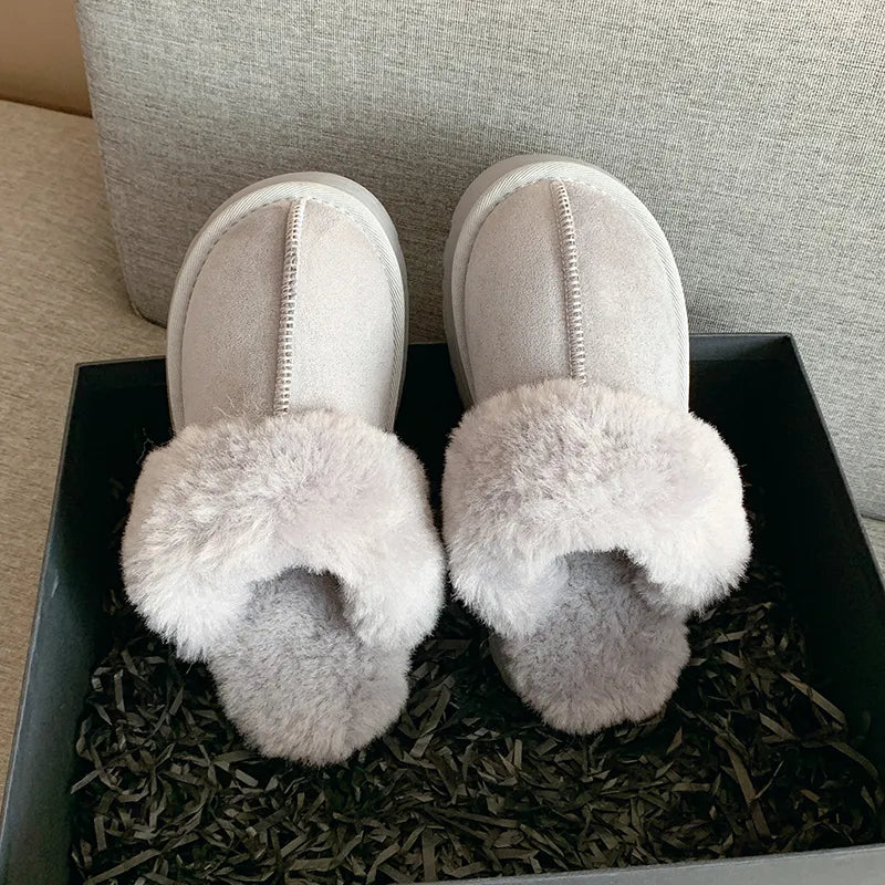 Kuschelwinter Slippers – Plush, Warm & Comfortable Winter Footwear