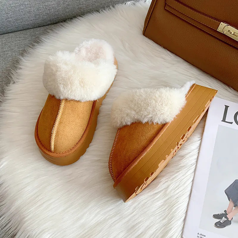 Kuschelwinter Slippers – Plush, Warm & Comfortable Winter Footwear