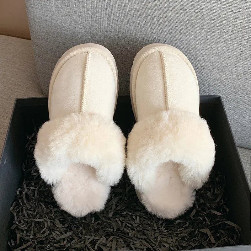 Kuschelwinter Slippers – Plush, Warm & Comfortable Winter Footwear