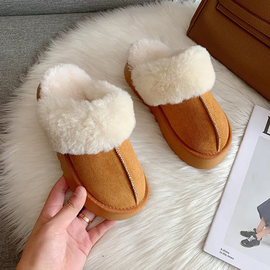 Kuschelwinter Slippers – Plush, Warm & Comfortable Winter Footwear