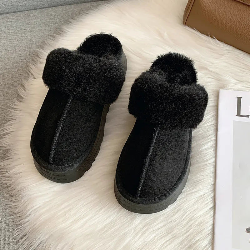 Kuschelwinter Slippers – Plush, Warm & Comfortable Winter Footwear