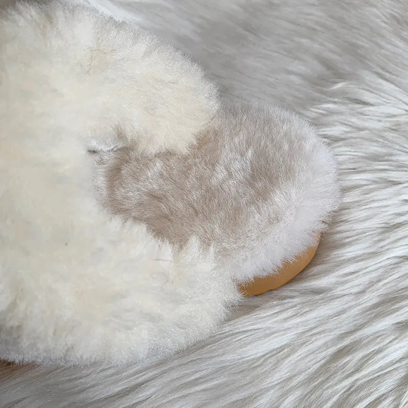 Kuschelwinter Slippers – Plush, Warm & Comfortable Winter Footwear