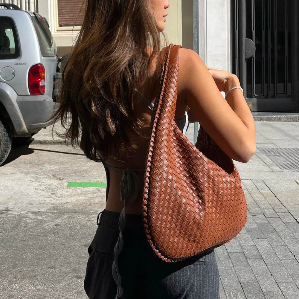 Shoulder Strap Bag, Spacious and Trendy Elegance