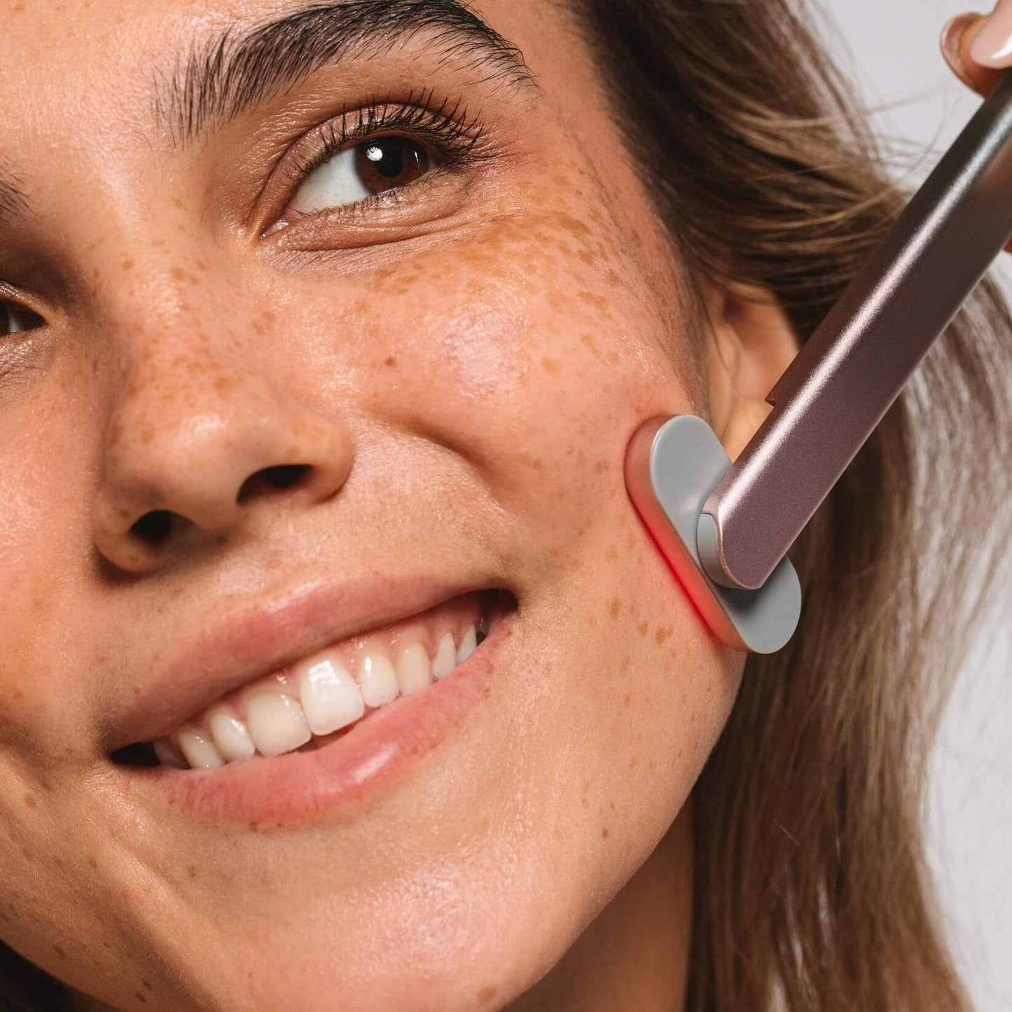 Dermaglow™ Red Light Therapy - Younger Skin in 2 Weeks