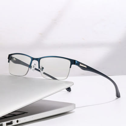Multifocal Reading Glasses with Photochromic Lenses
