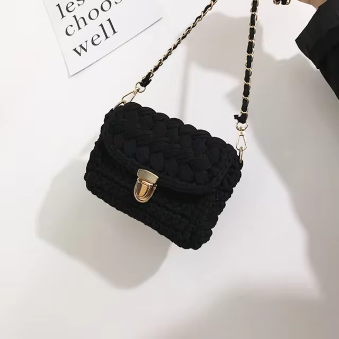 Elegant Bag with Unique Design, Perfect Fit for Any Occasion