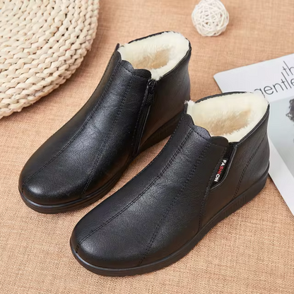 Modern Leather Boots For Women Elegance And Comfort In Winter