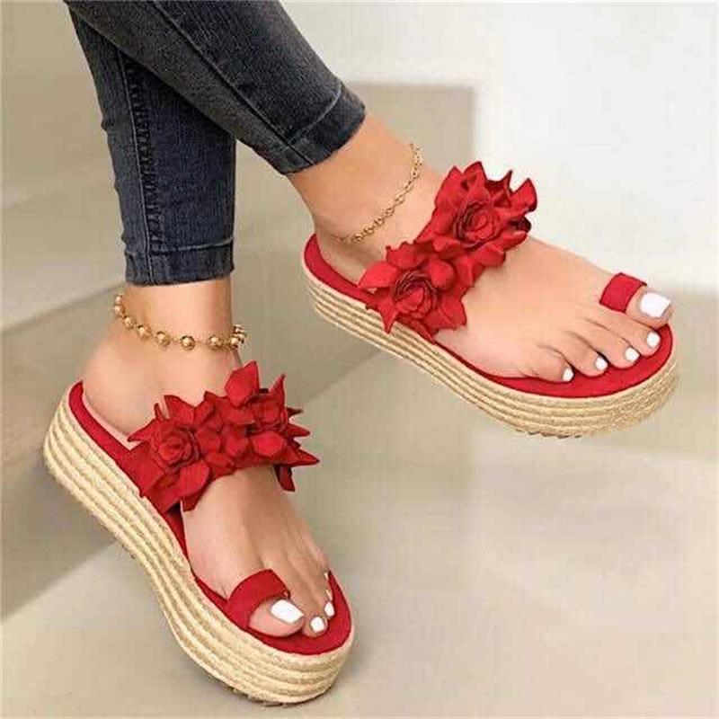 Casual Slippers for Women – Comfortable & Stylish Platform Sandals