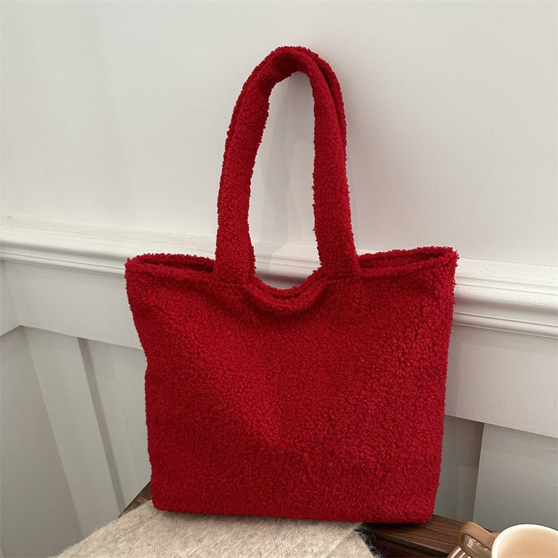 Fluffy Teddy Bag Dambag - Stylish and Spacious Design