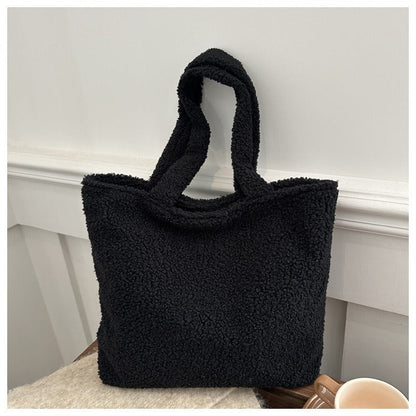 Fluffy Teddy Bag Dambag - Stylish and Spacious Design