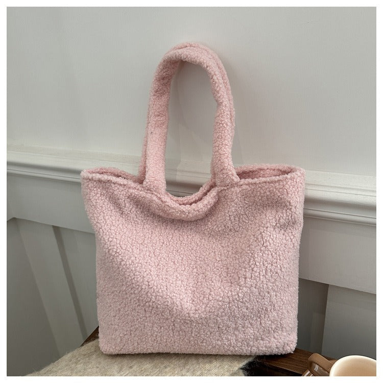 Fluffy Teddy Bag Dambag - Stylish and Spacious Design