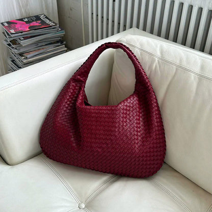 Shoulder Strap Bag, Spacious and Trendy Elegance