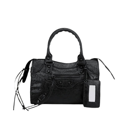Luxurious Handbag In Genuine Leather Stylish And Durable