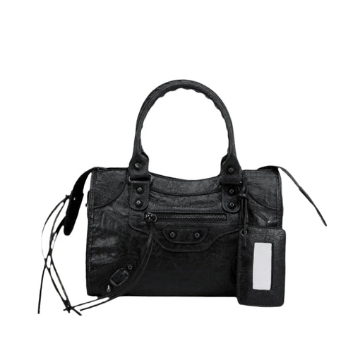 Luxurious Handbag In Genuine Leather Stylish And Durable